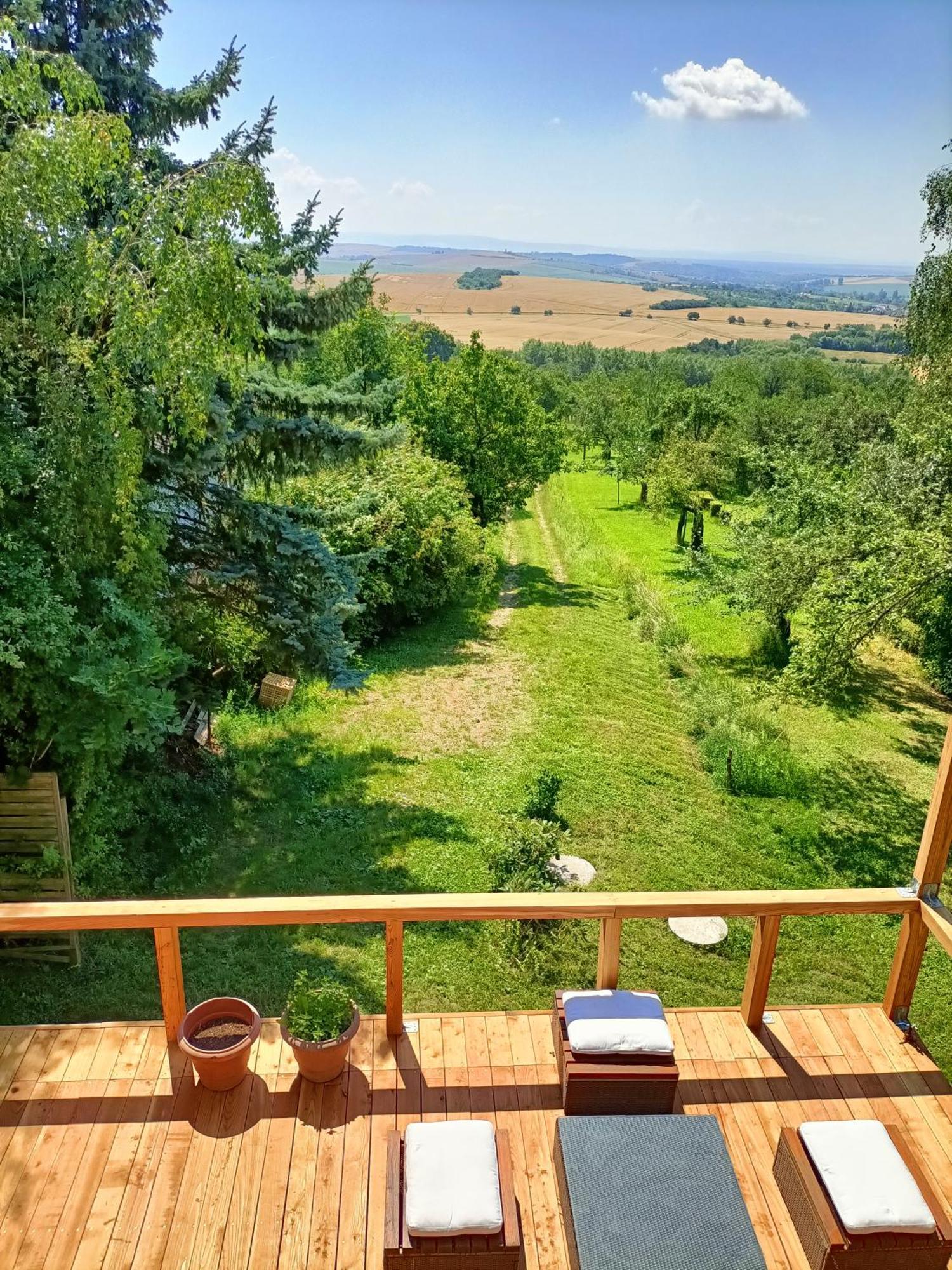 Vacation Home Pani Haje Moravany  ภายนอก รูปภาพ
